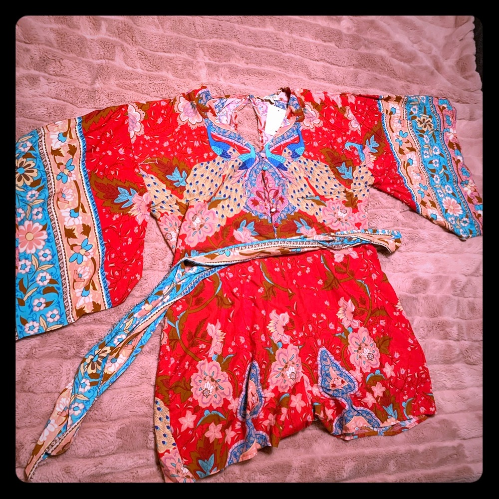 Designed romper with belt